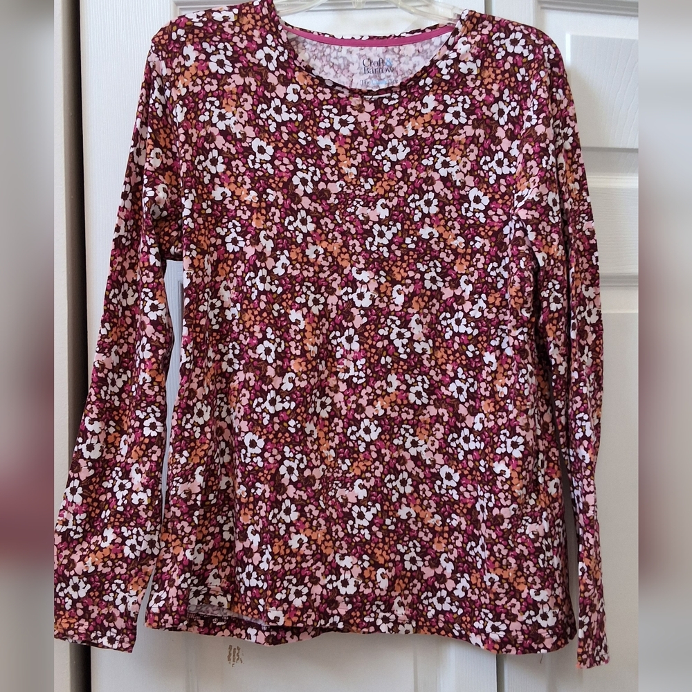 💥SALE💥 Croft & Barrow, Large, Woman's  Burgundy Floral Long Sleeve Top